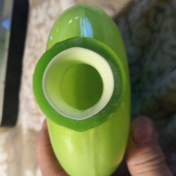 Tote # 2 Glass green apple vase - Picture 3 of 4